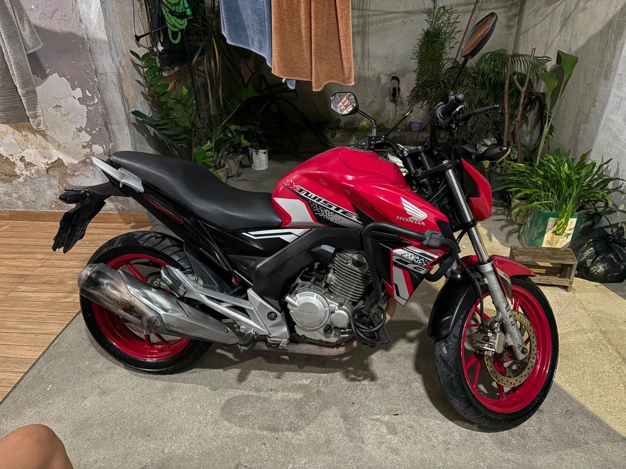 CB TWISTER 2018 - Foto 4