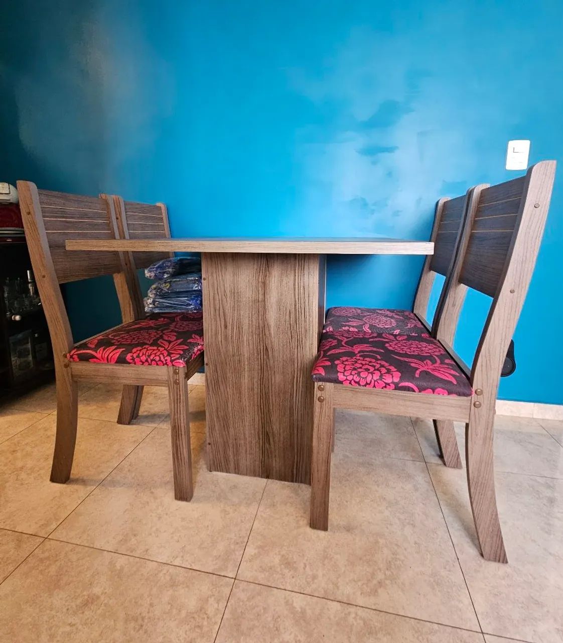 Mesa Jantar 4 cadeiras 90x90cm - Foto 4