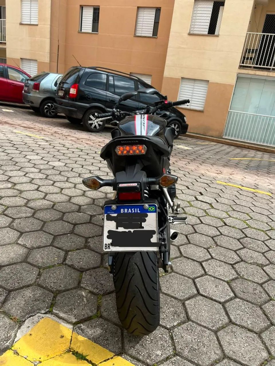 Honda CB 650F - Foto 2