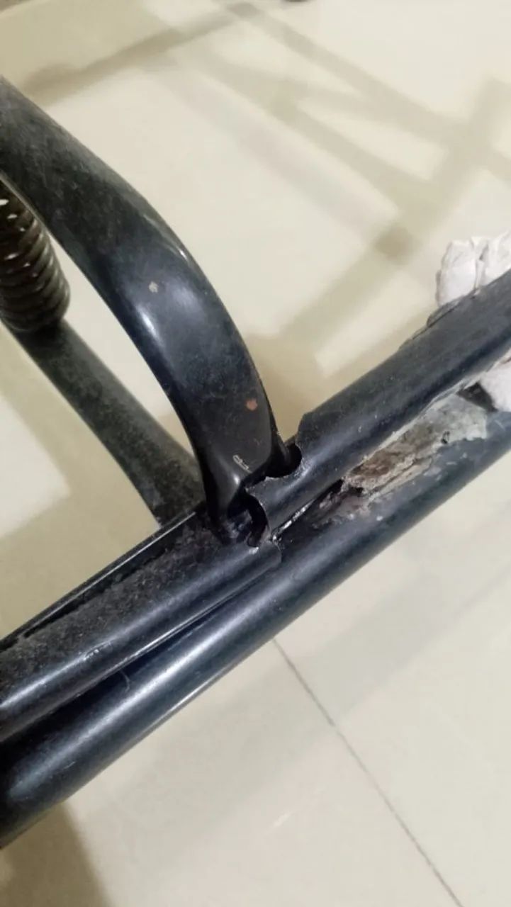 Cadeira de balanço - precisando de alguns reparos. 