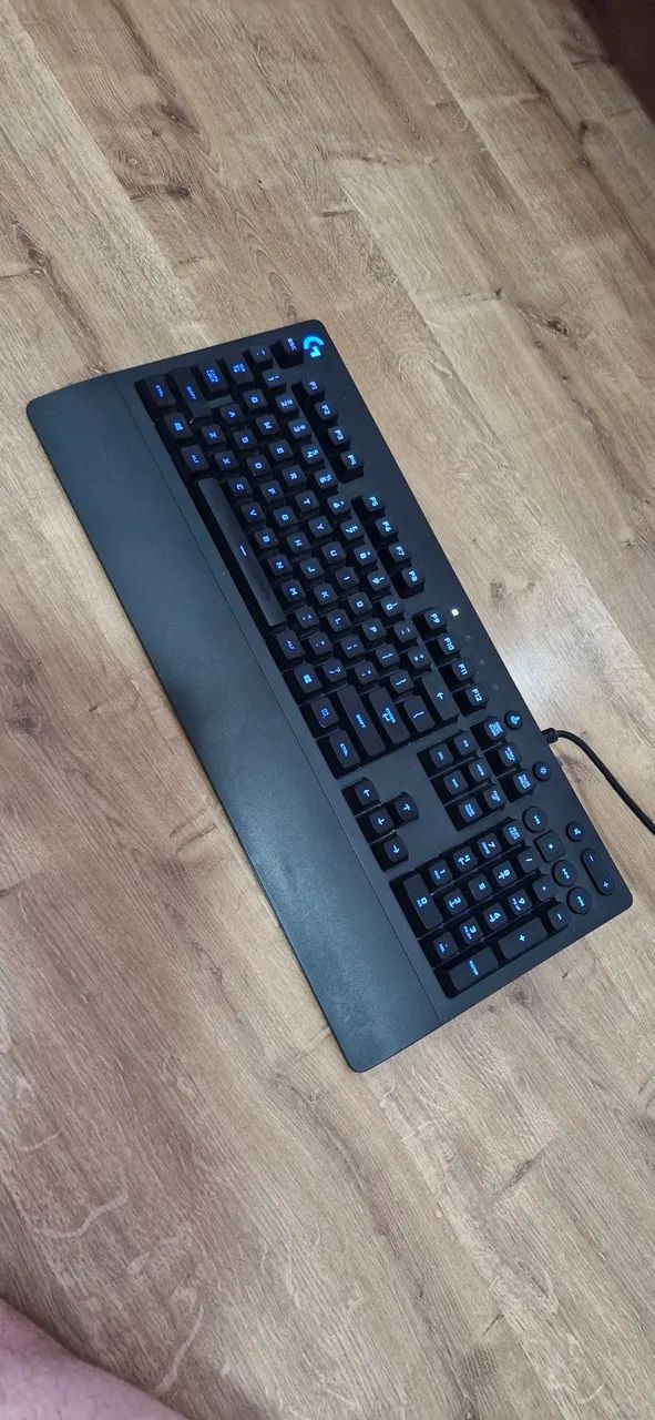 Teclado RGB Logitech G213 - Foto 3