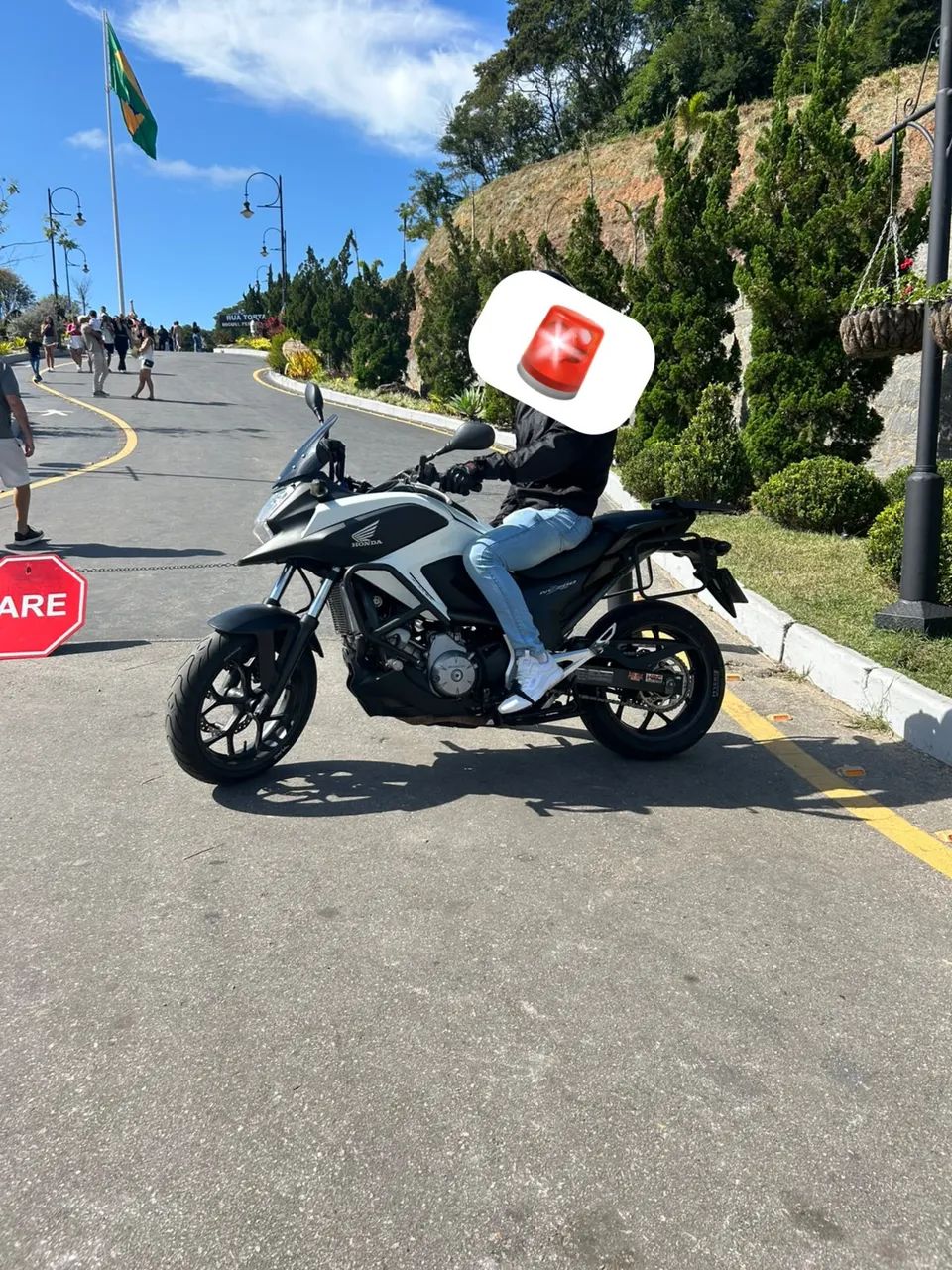 Nc 700x muito nova
