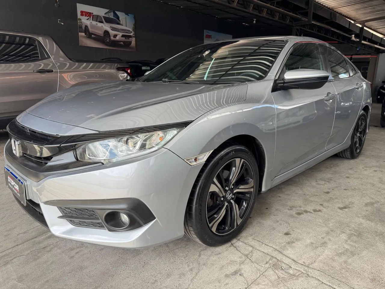 Honda Civic Civic Sedan SPORT 2.0 Flex 16V Aut.4p 2017