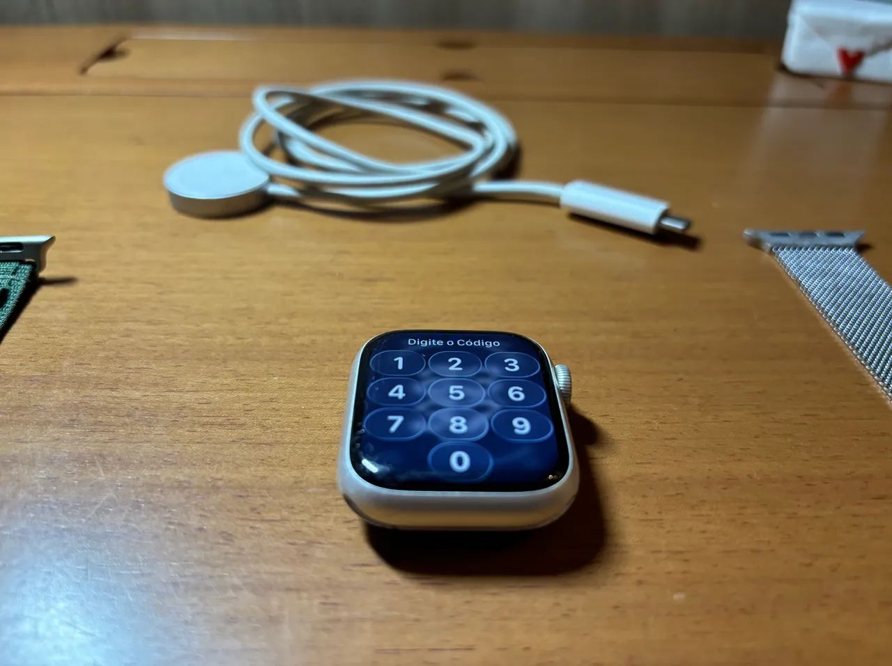 Apple Watch series 7 - 41mm , com três pulseiras e cabo carregador - Foto 3