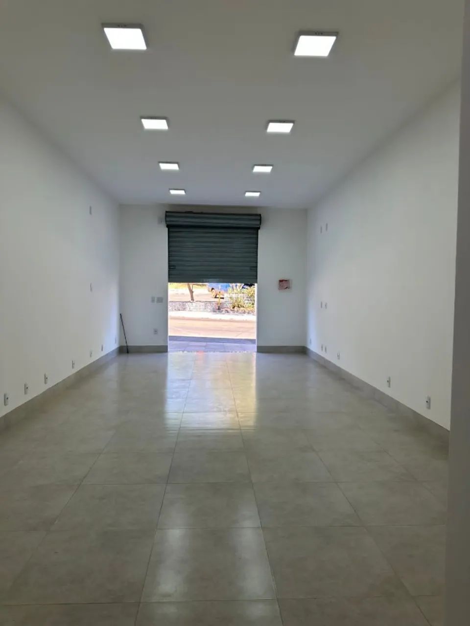 Sala comercial -Jardim Goiano - próximo ao Centro - Foto 3