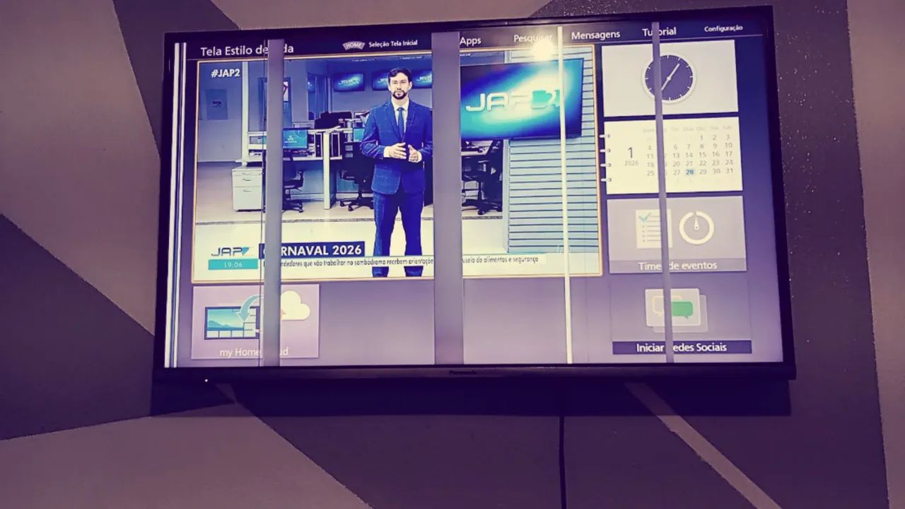 Vendo tv smart Panasonic 43 polegadas com defeito