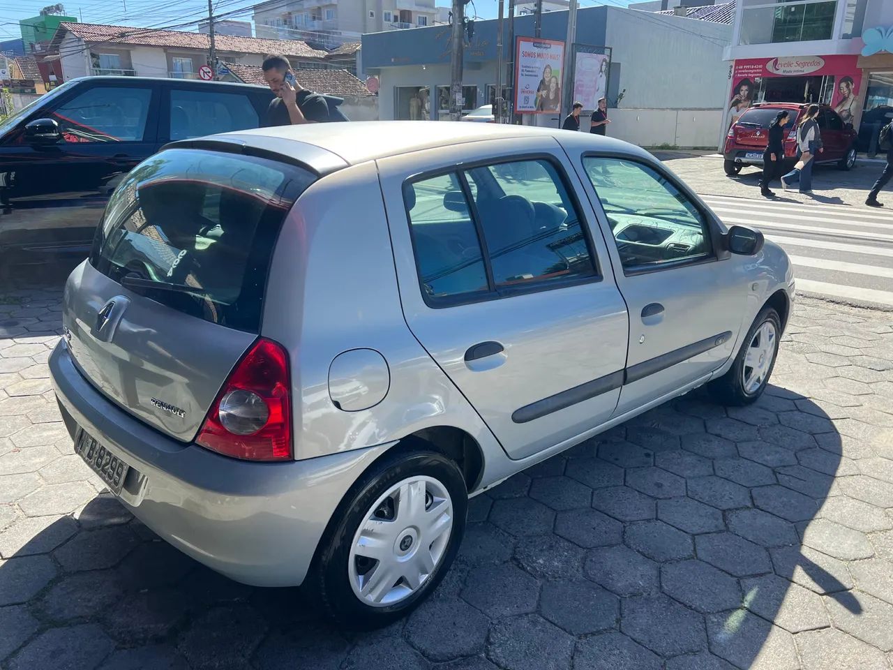 Renault Clio Authentique Hi-flex 1.0 16V 5P 2008 - Foto 5