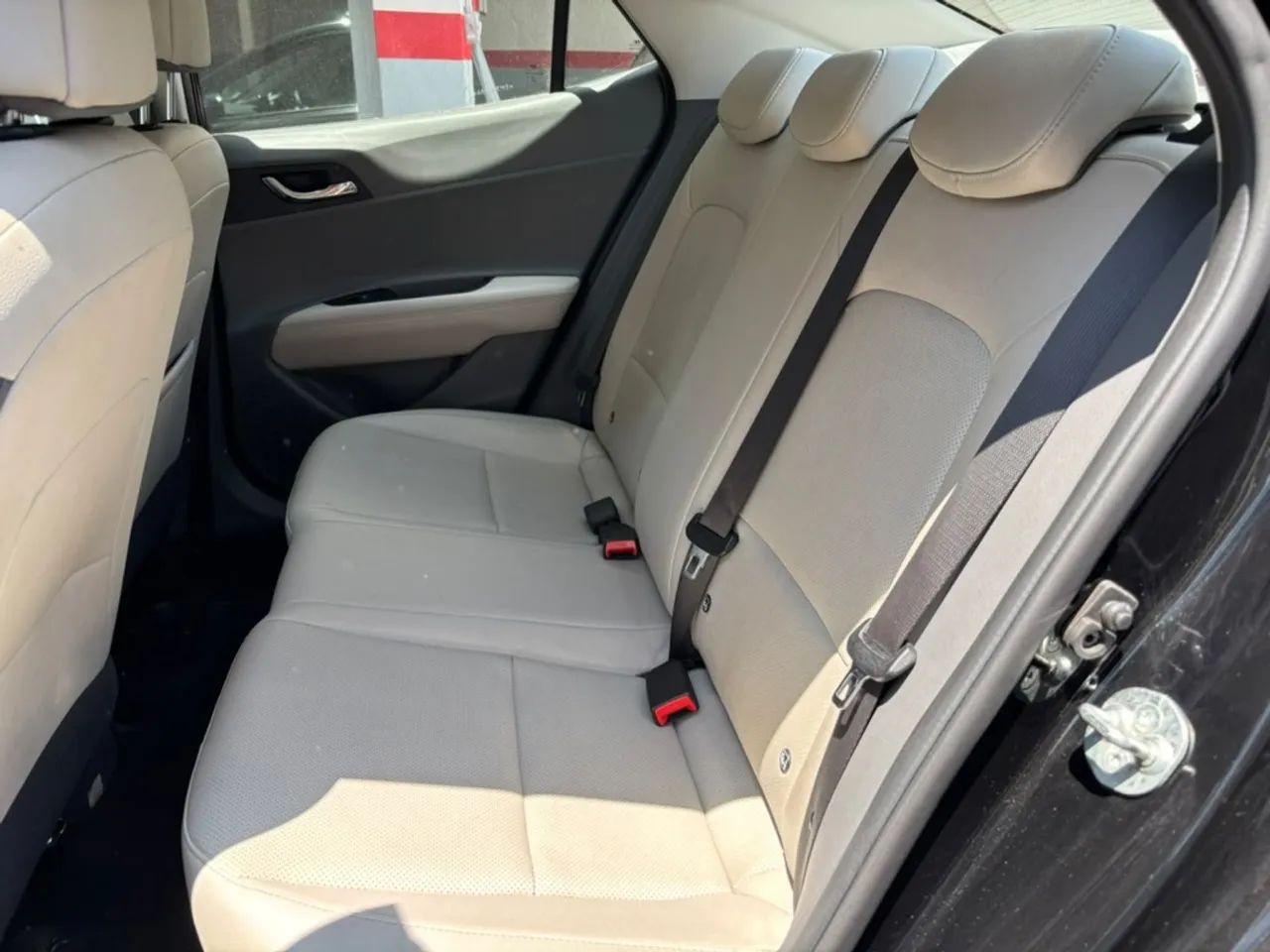 Hyundai HB20S Platinum 1.0 TB Flex 12V Aut., foto 8 de 14