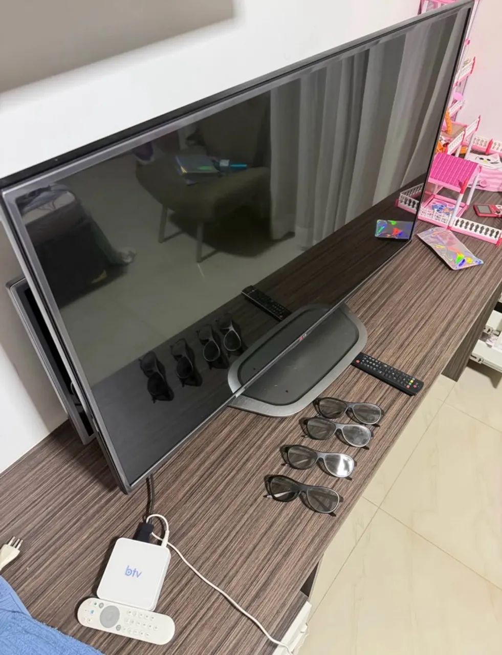 Smart TV LED 47 Polegadas LG Slim 3D 4 Óculos - Foto 2