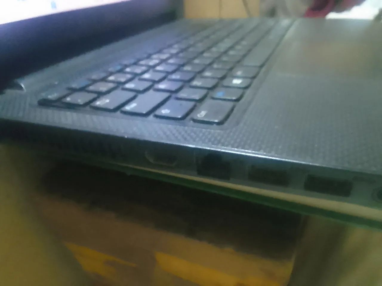 Notebook Dell. I3 . 16gb de RAM. Todo ok!  - Foto 5