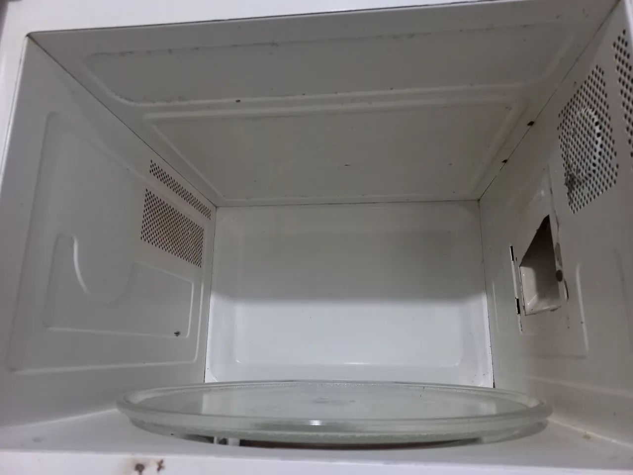 Microondas Electrolux usado - Foto 3
