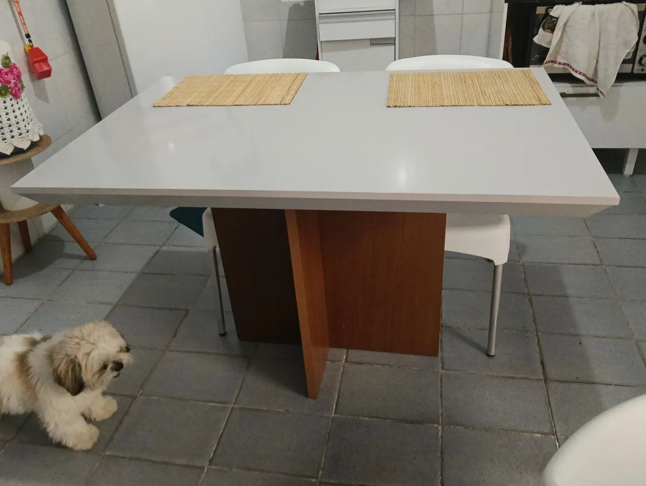 Mesa com cadeira  - Foto 2