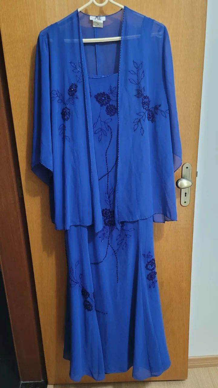 Vestido longo com capa azul 46 - Foto 3