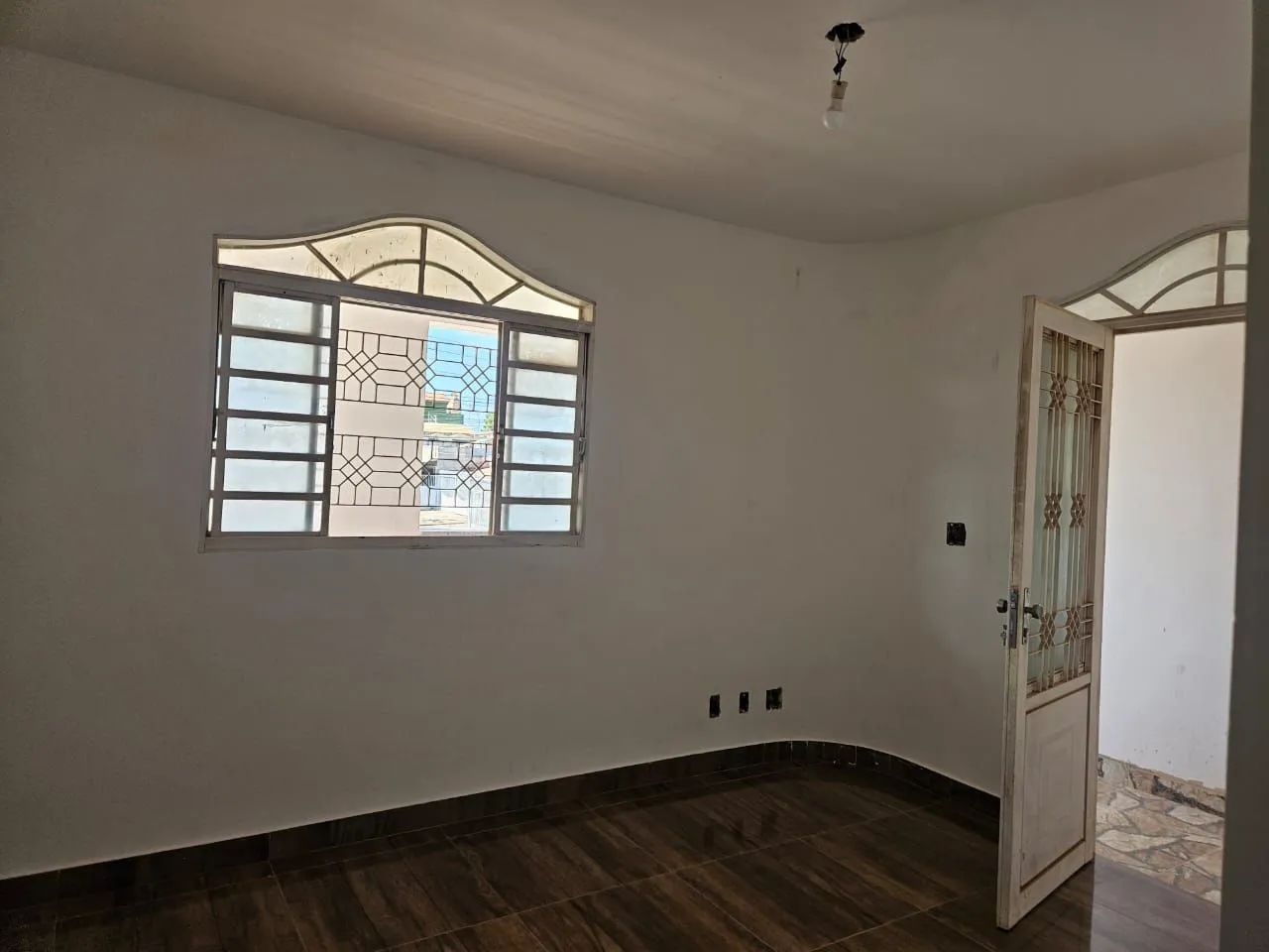 Vendo prédio em santa maria qr 210 - Foto 3
