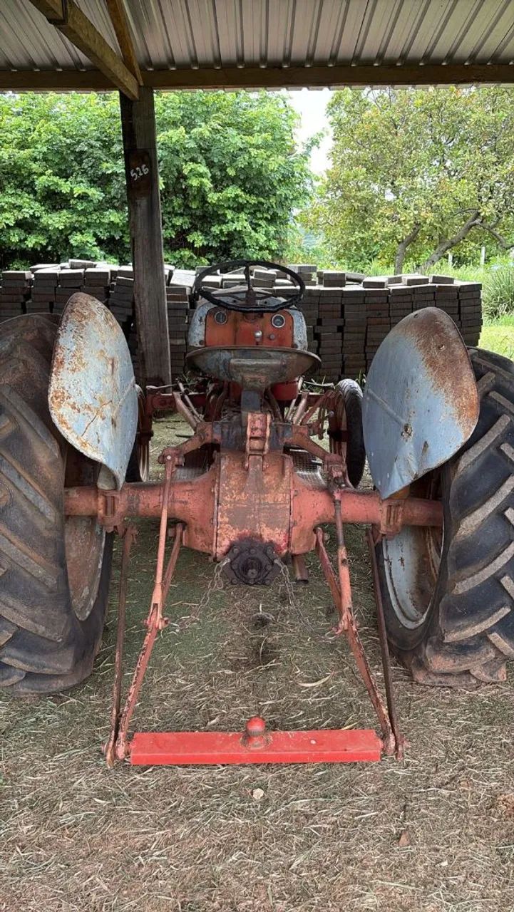 trator 8 N 1951 - Foto 3