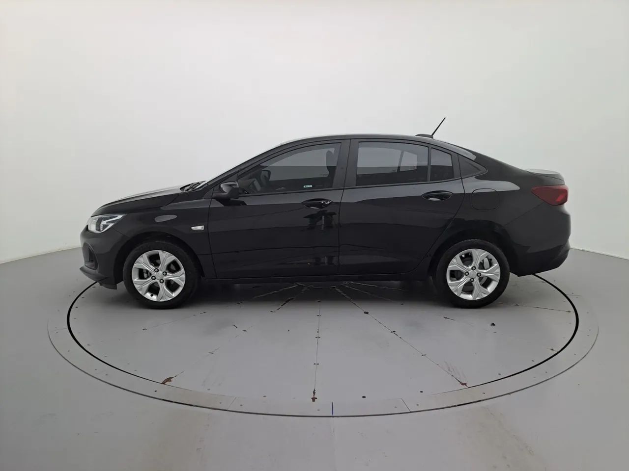 Chevrolet Onix Hatch LTZ 1.0 12V TB Flex Aut. 5P, foto 2 de 18