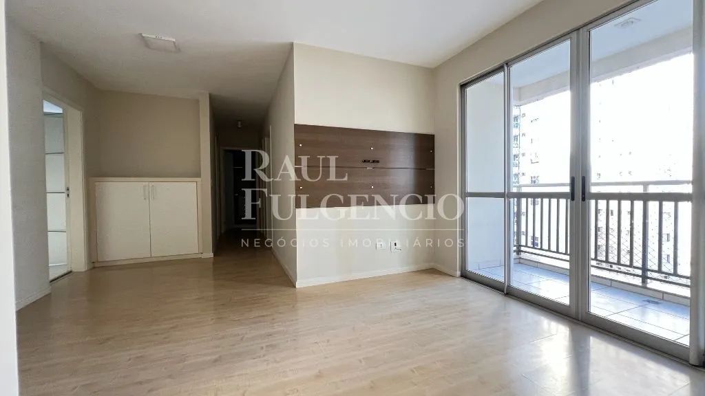 Apartamento 3 quartos sendo 1 suíte, próximo ao lago