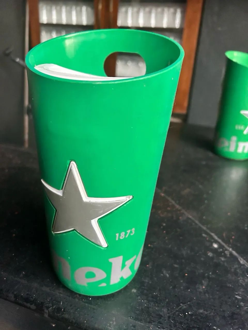 IMPERDÍVEL!! PORTA CERVEJA HEINEKEN 600ml - Foto 5