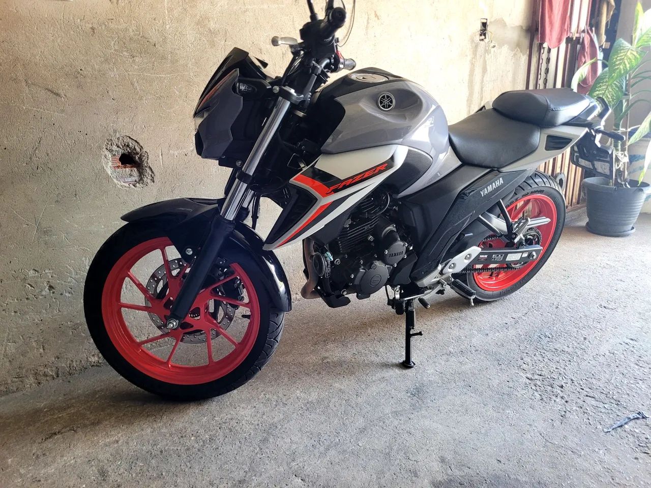Fz25 250 Connected 2026 - Foto 4