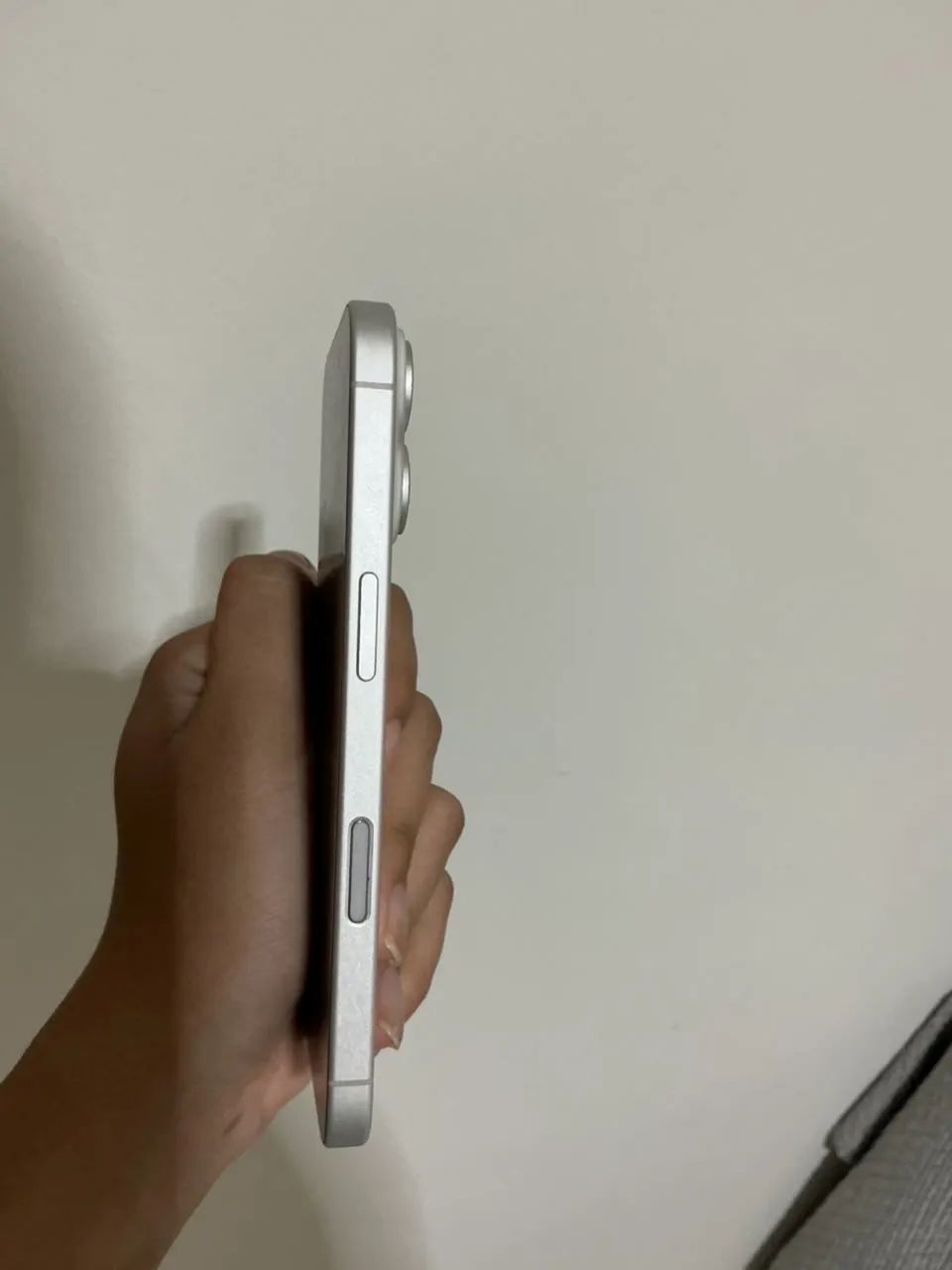 iPhone 16 Branco - SemiNovo. - Foto 5