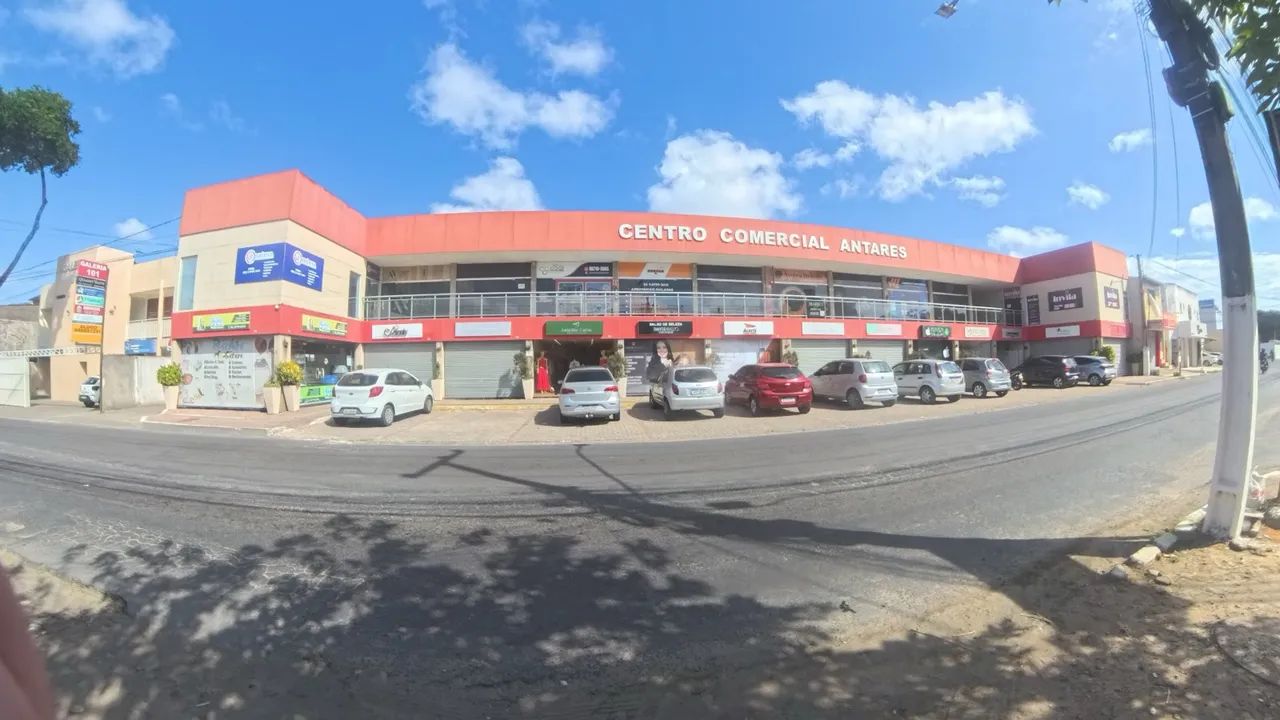 Loja com 79m² para alugar no Antares.