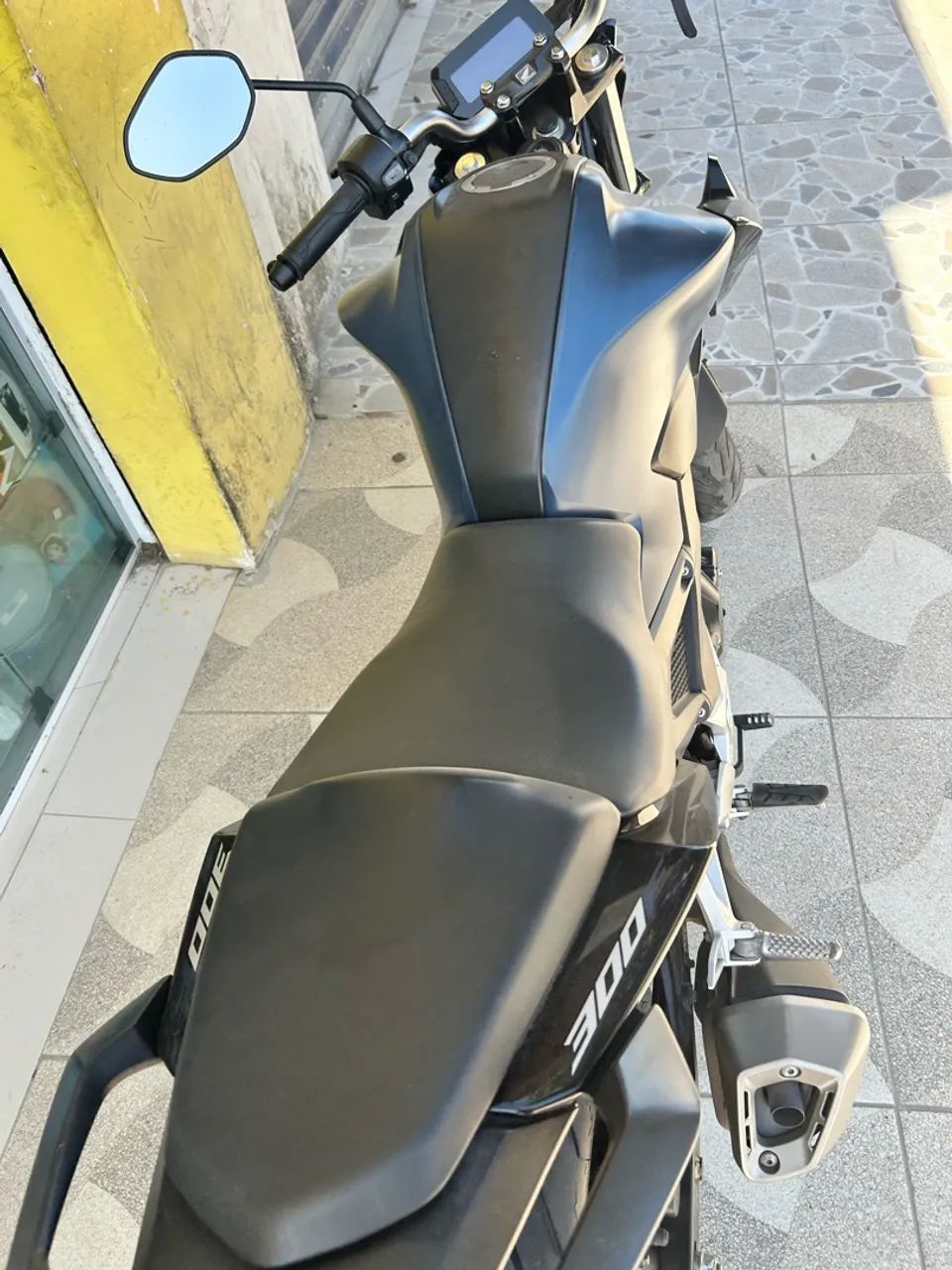 Cb 300 - Foto 3
