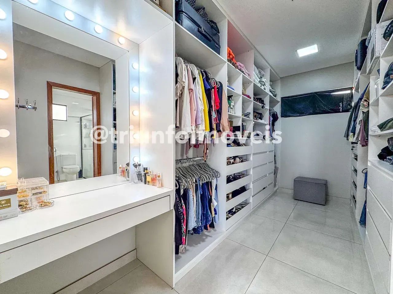 Casa duplex em condomínio com 4 suítes - Foto 3