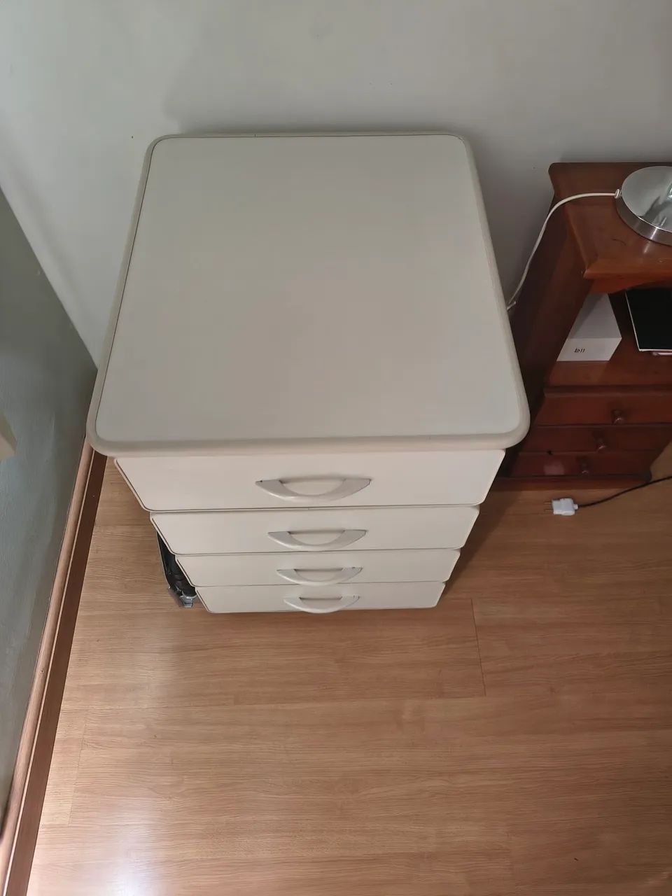 Gaveteiro com chave ótimo estado - Foto 3