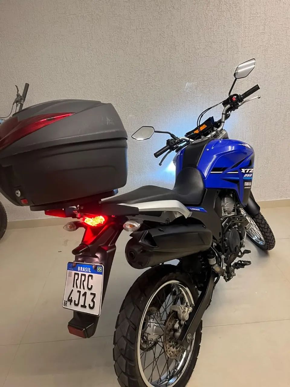 XTZ 250 LANDER - Foto 5