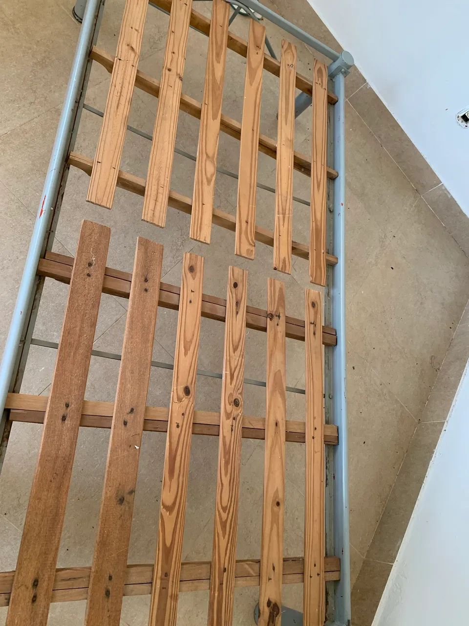 Cama de solteiro (ferro)  - Foto 3