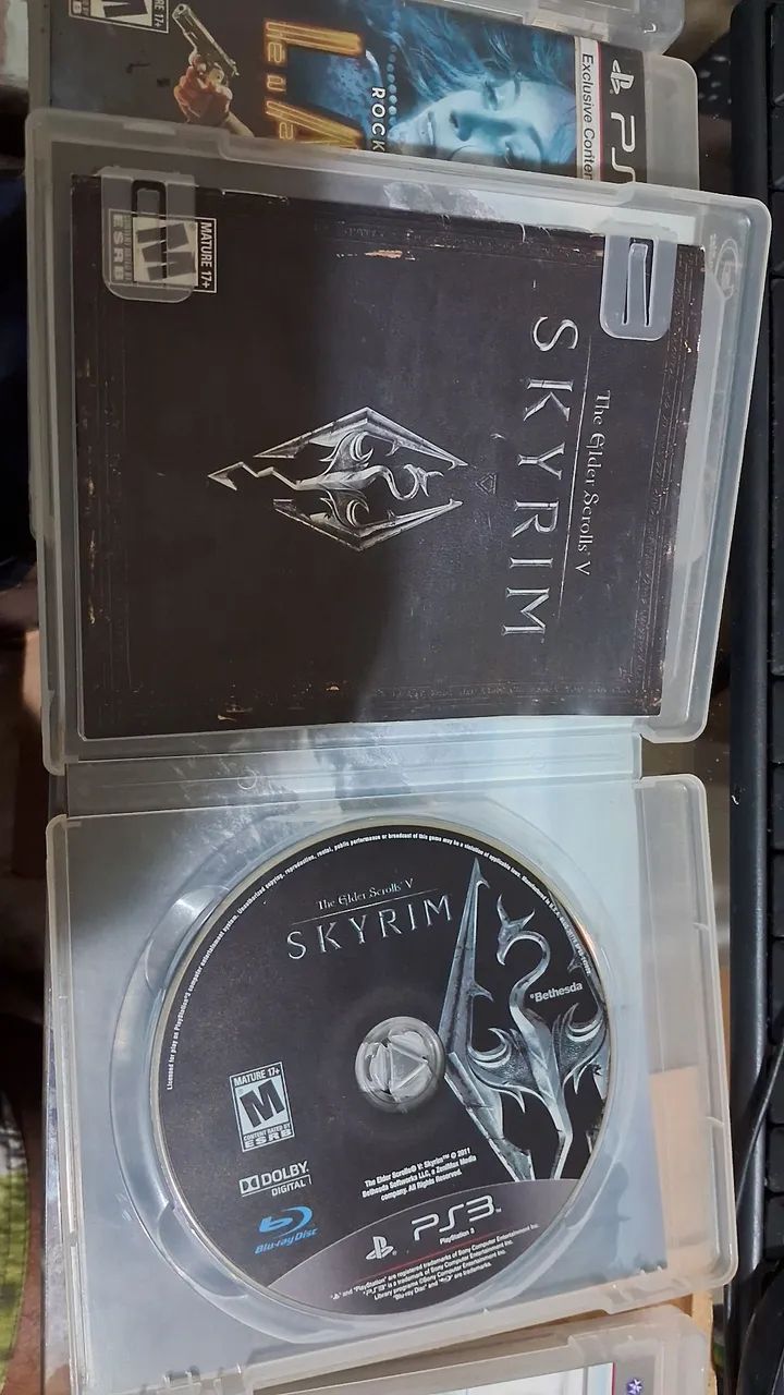 Jogo Skyrim V para PS3  - Foto 2