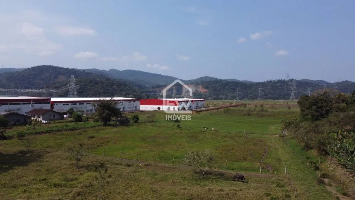 Terreno Industrial com Área Total de 46.422m² em Gaspar, SC - Foto 2