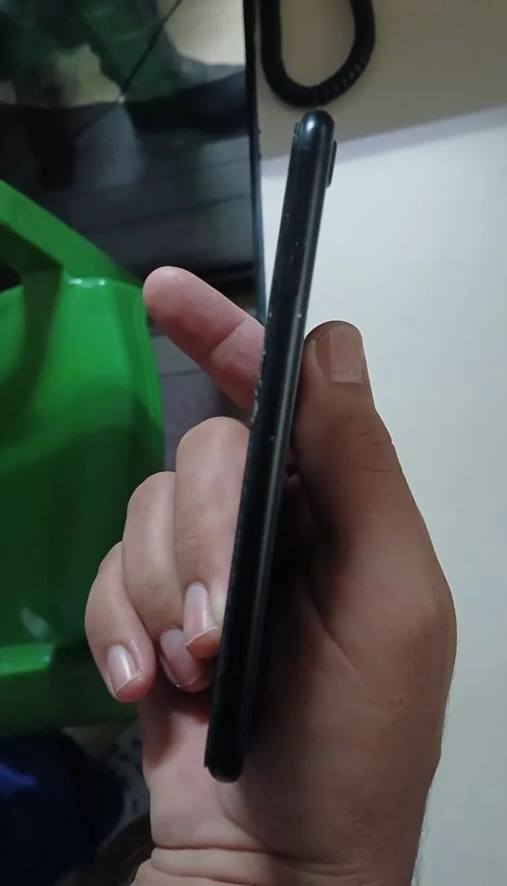 iPhone SE 2020( 2 geração) - Foto 3