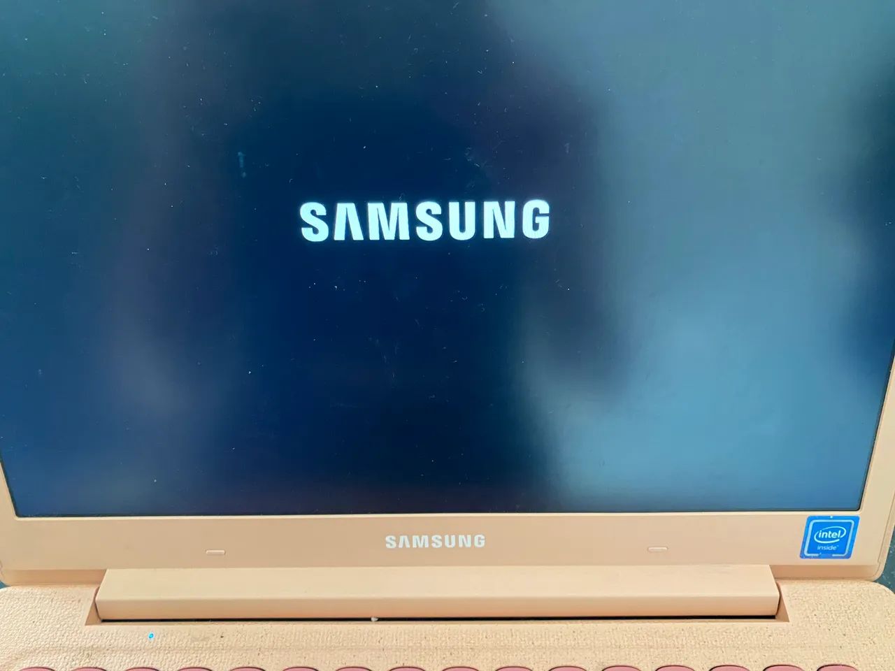Notebook Samsumg Flash F30 - rosa - Foto 2