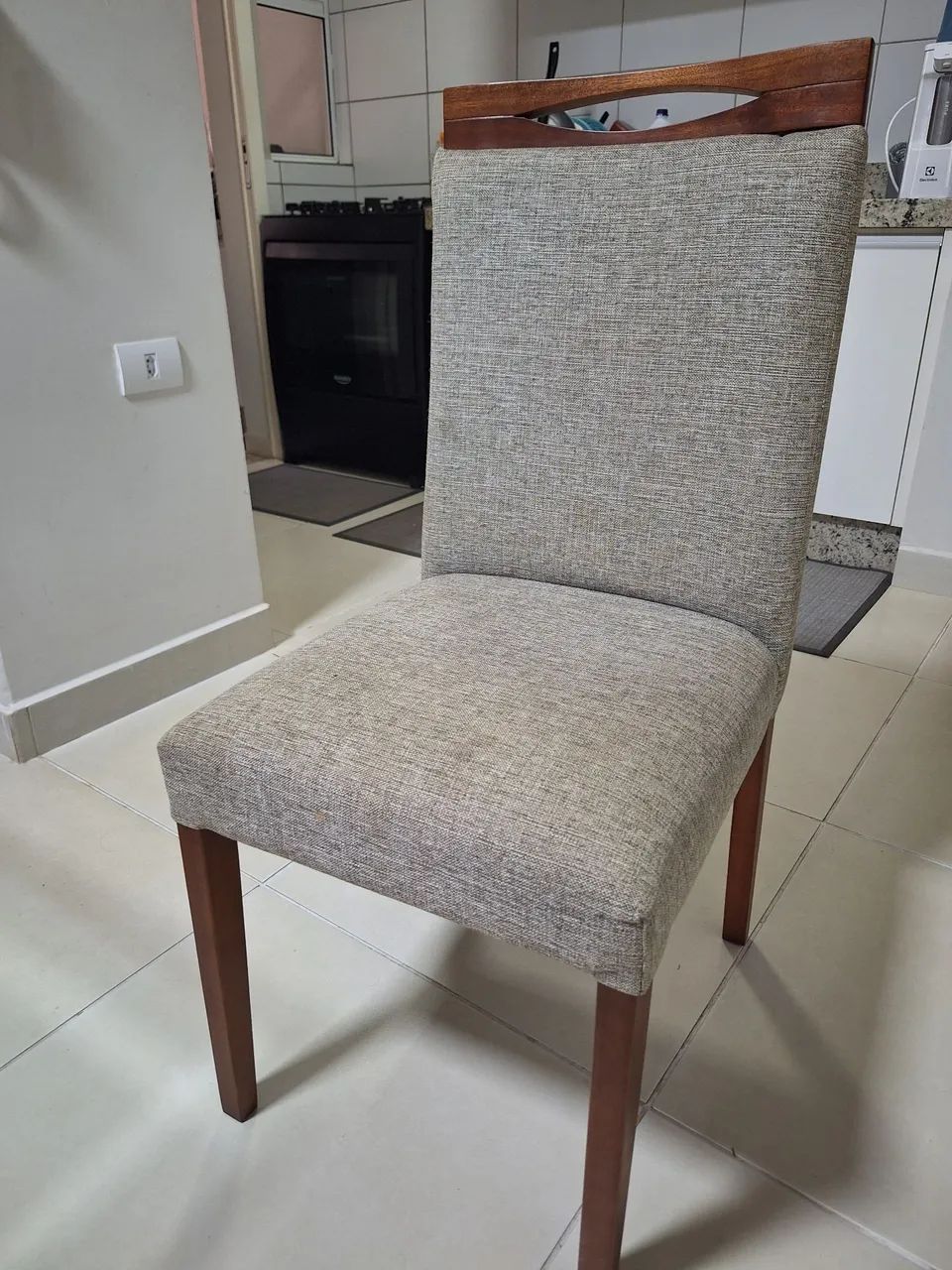 Mesa com 6 cadeiras - Foto 3