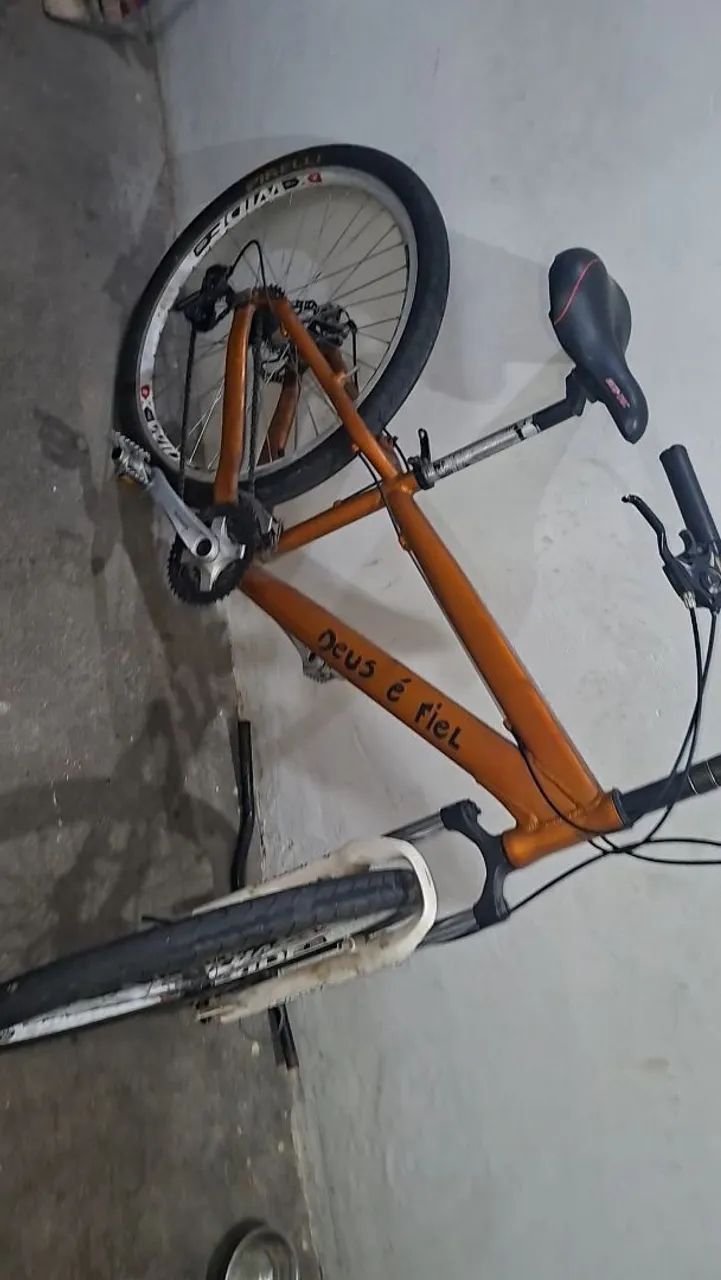 Bicicleta  - Foto 2
