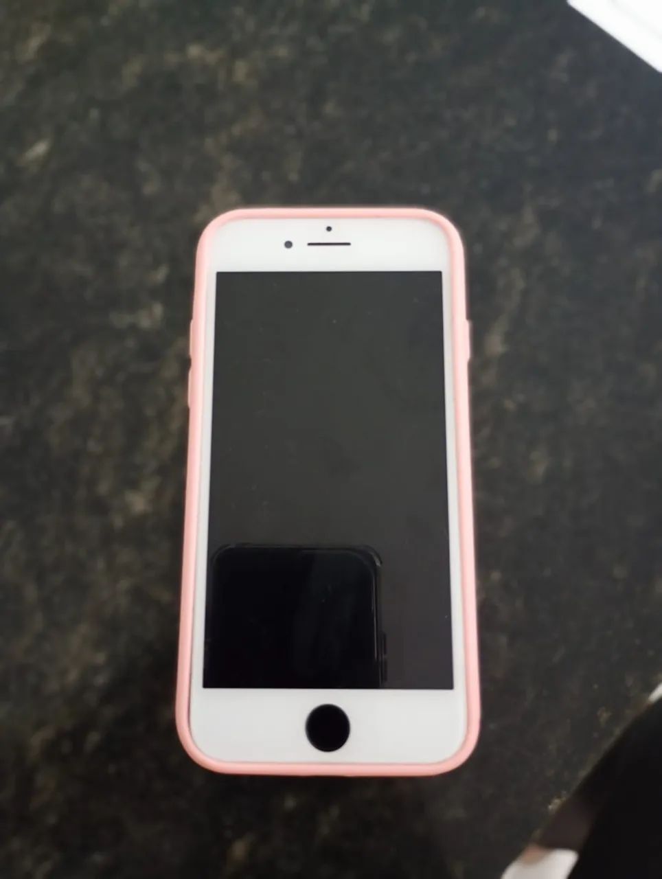 iPhone 8 
