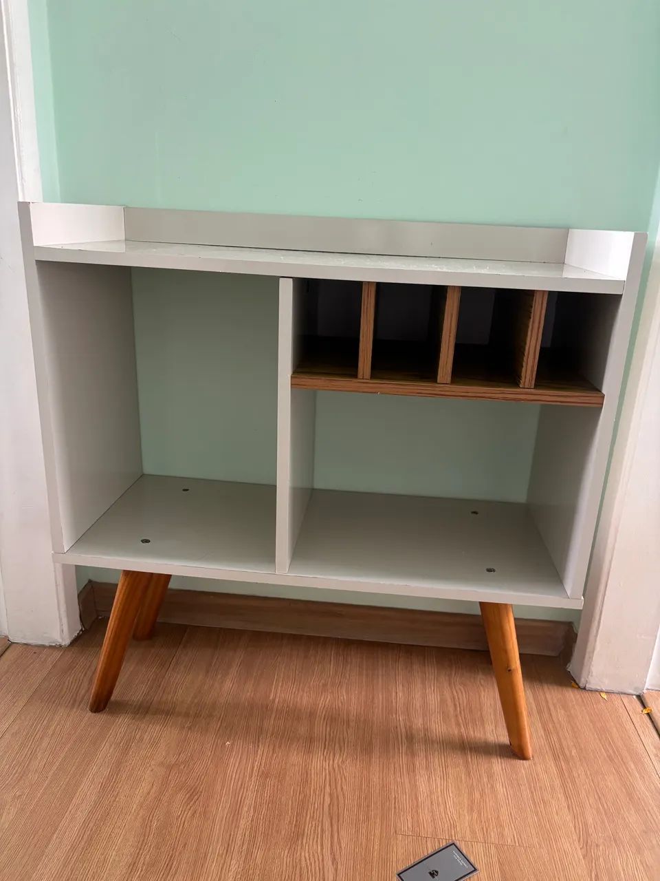 VENDO CONJUNTO DE 2 MÓVEIS , barzinho e rack