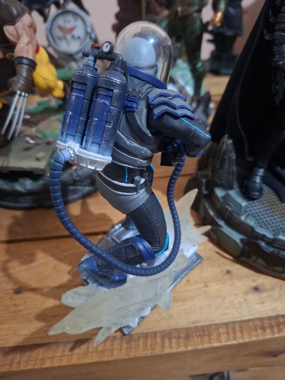 MR FREEZE Iron Studios  - Foto 4