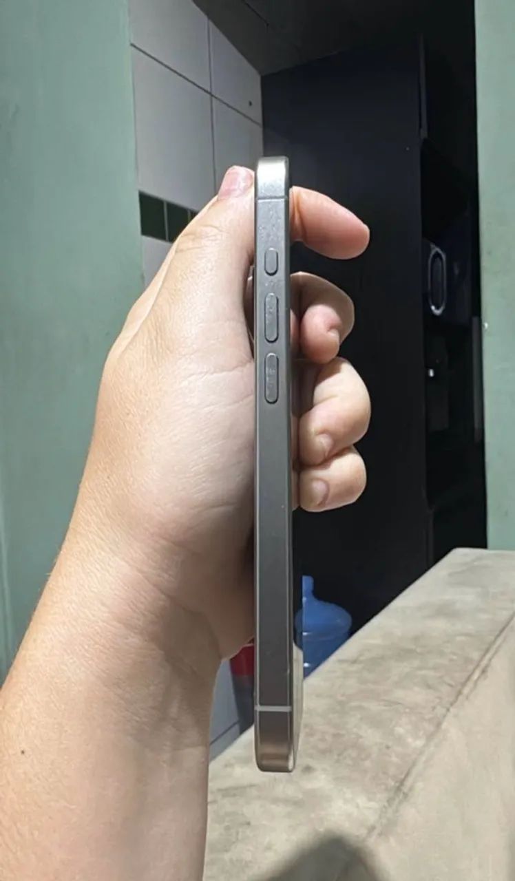 Iphone 15 pro - Foto 4