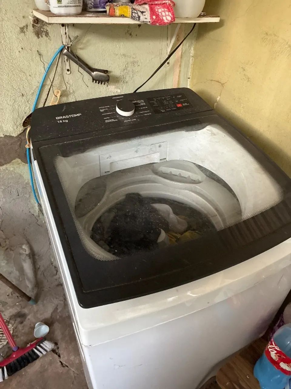 Lava roupa 
