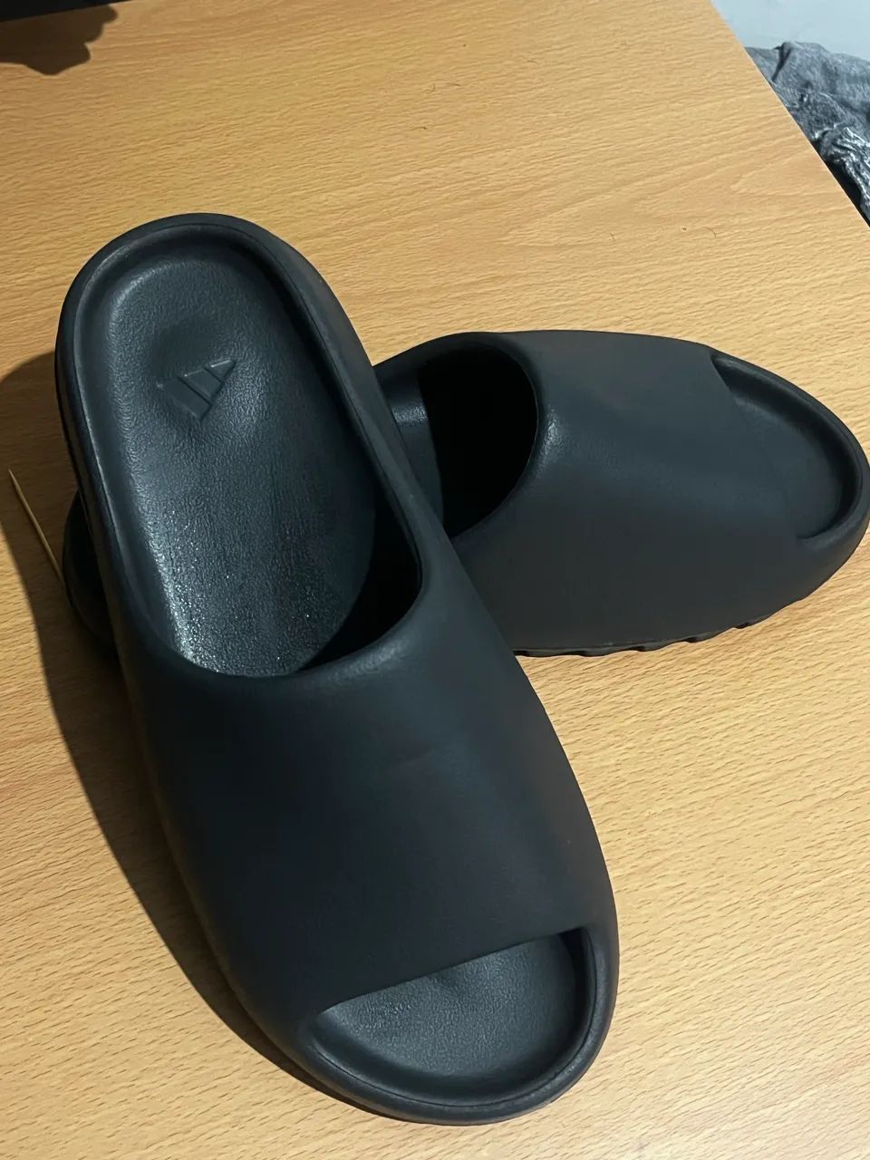yeezy slide onyx preto - Calçados - Centro, Petrolina 1527837557 | OLX