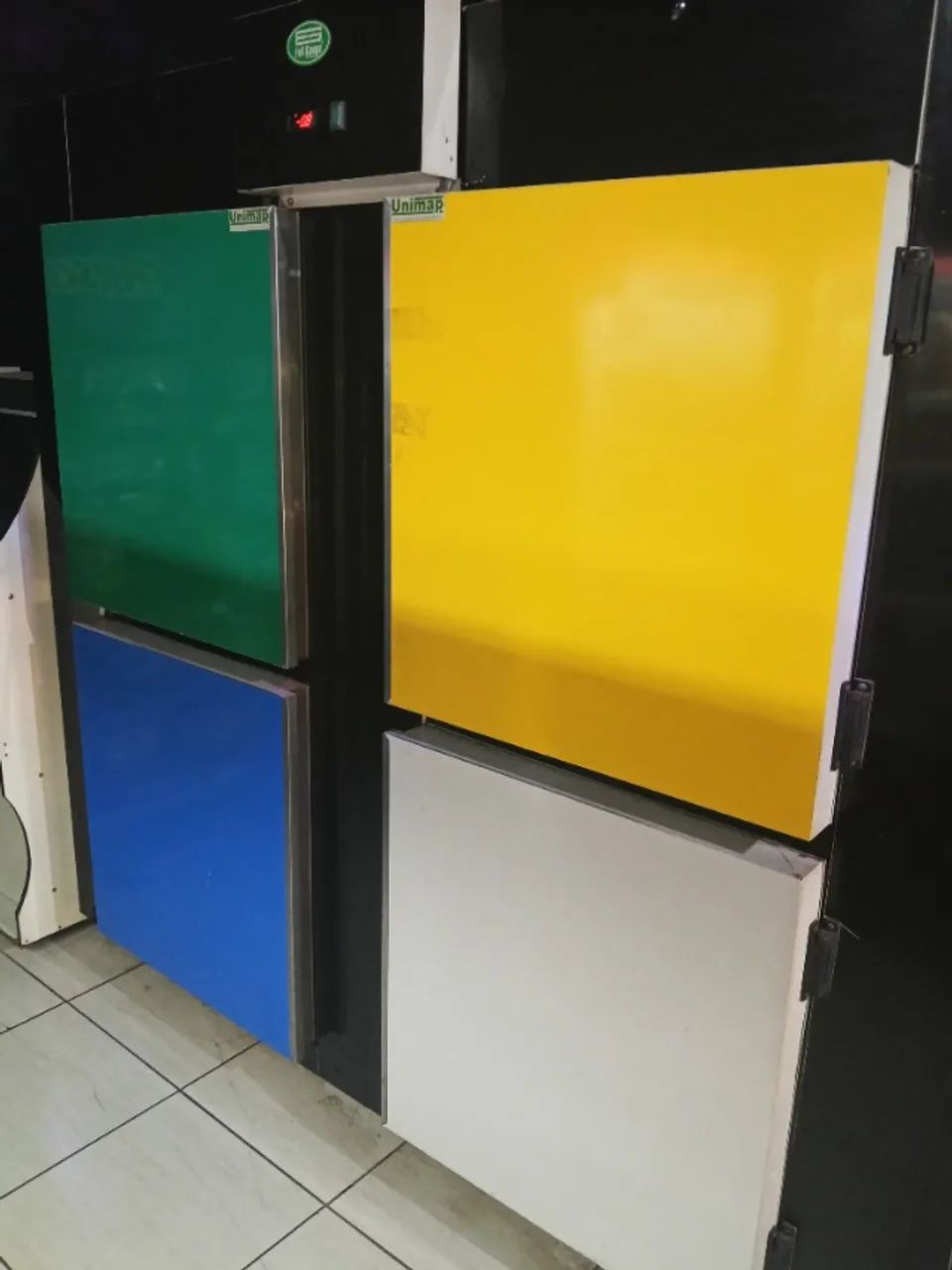 Camara fria compacta com 4 portas!!  - Foto 2