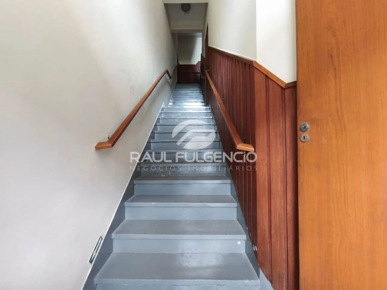 Sala comercial para alugar na avenida JK em Londrina - Foto 4
