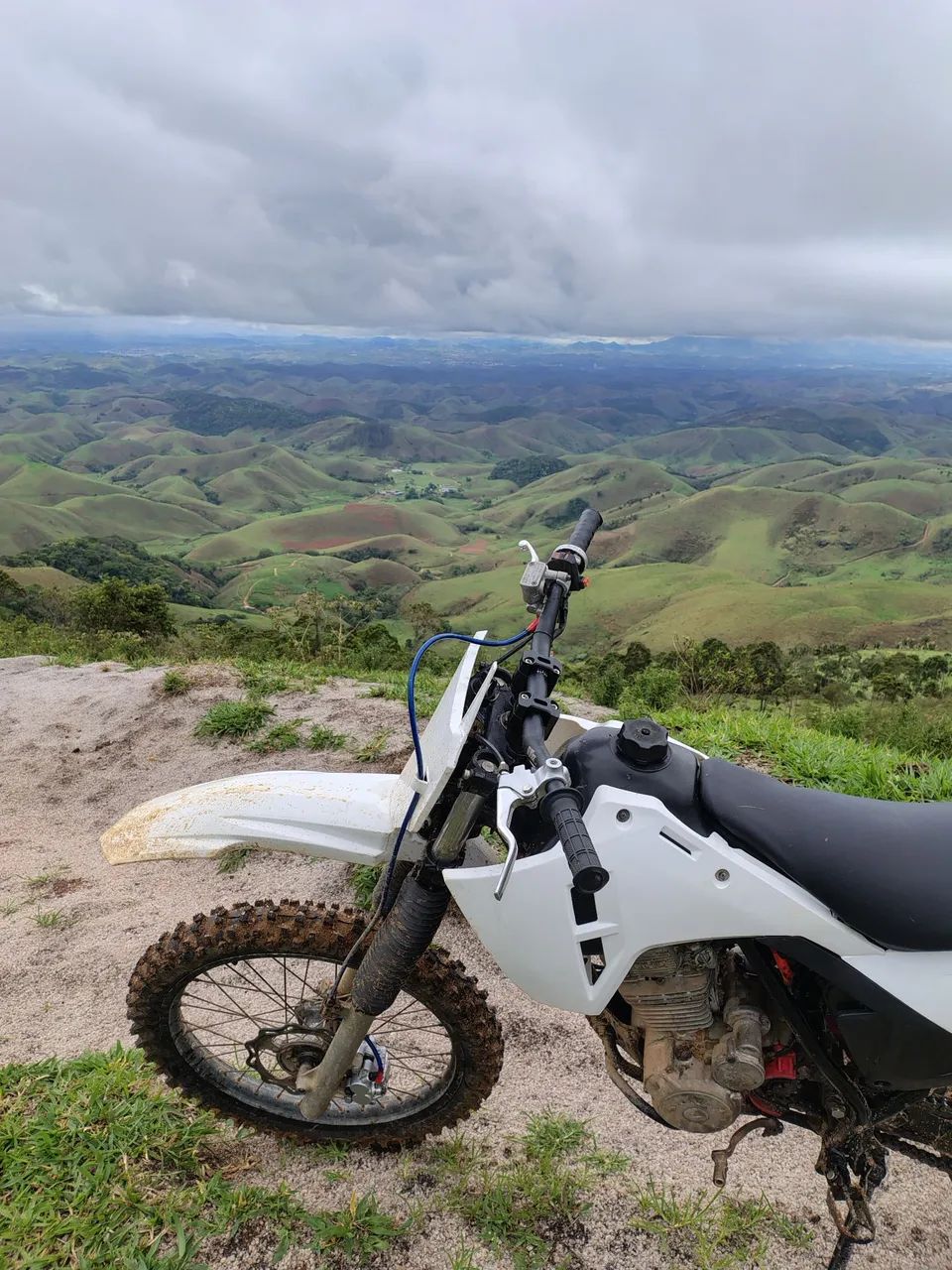 Xr 200 para trilha 