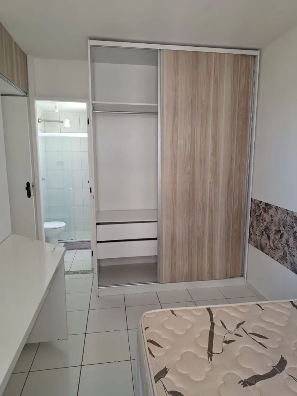 Alugo apt de excelente qualidade e locação.  - Foto 3