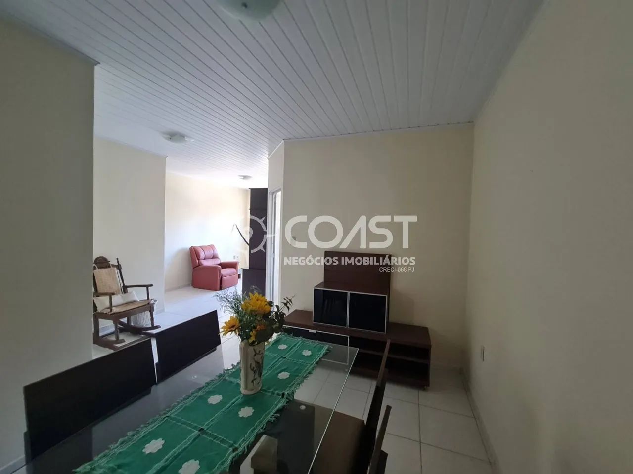 VENDO CASA NO BAIRRO SUÍÇA COM 5 QUARTOS, 3 SUÍTES E GARAGEM PARA 3 CARROS - Foto 4