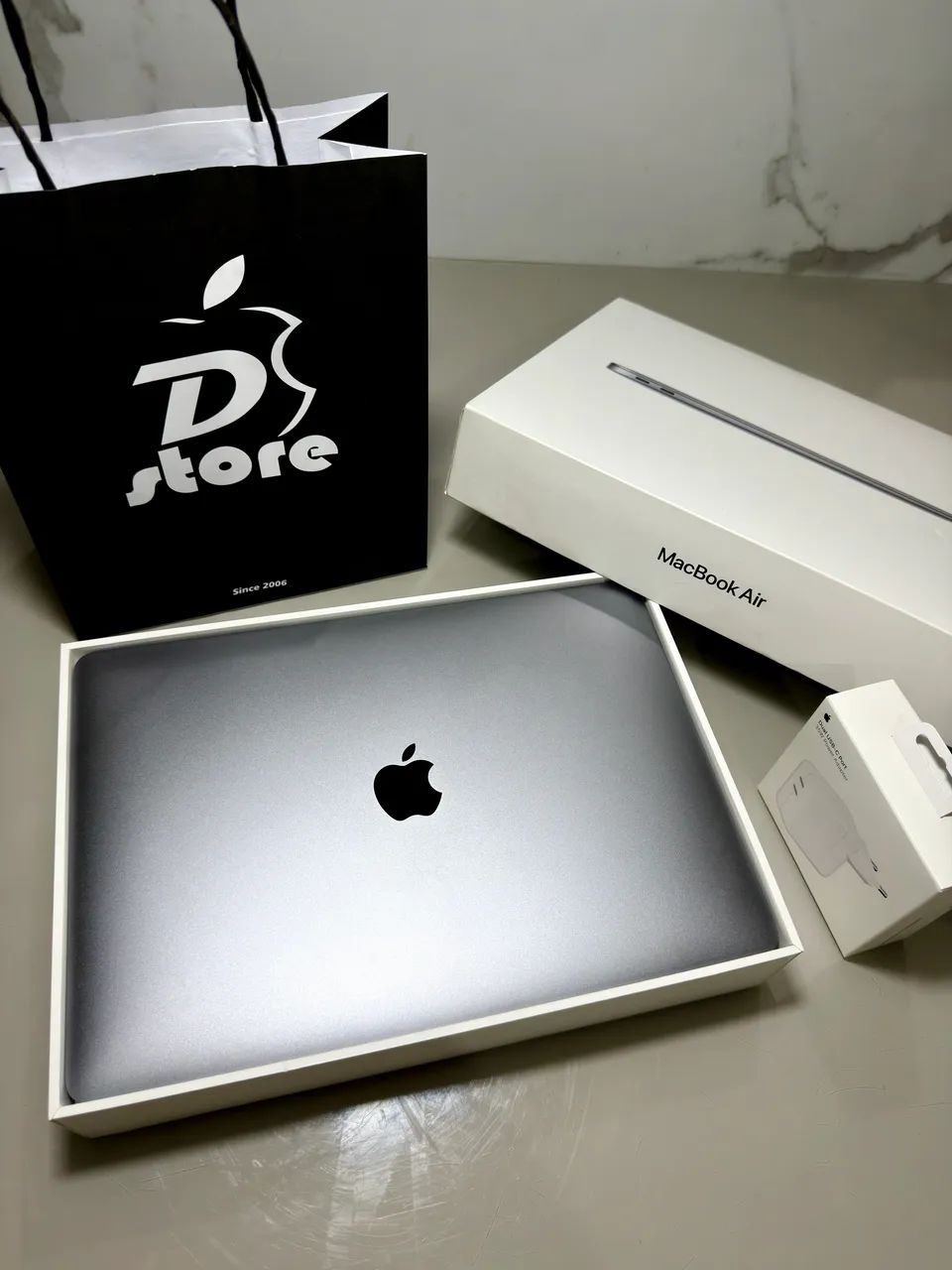 MacBook Air m1 256gb completo na caixa 