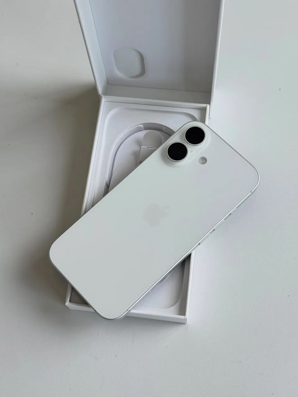iPhone 16 128gb Lacrado