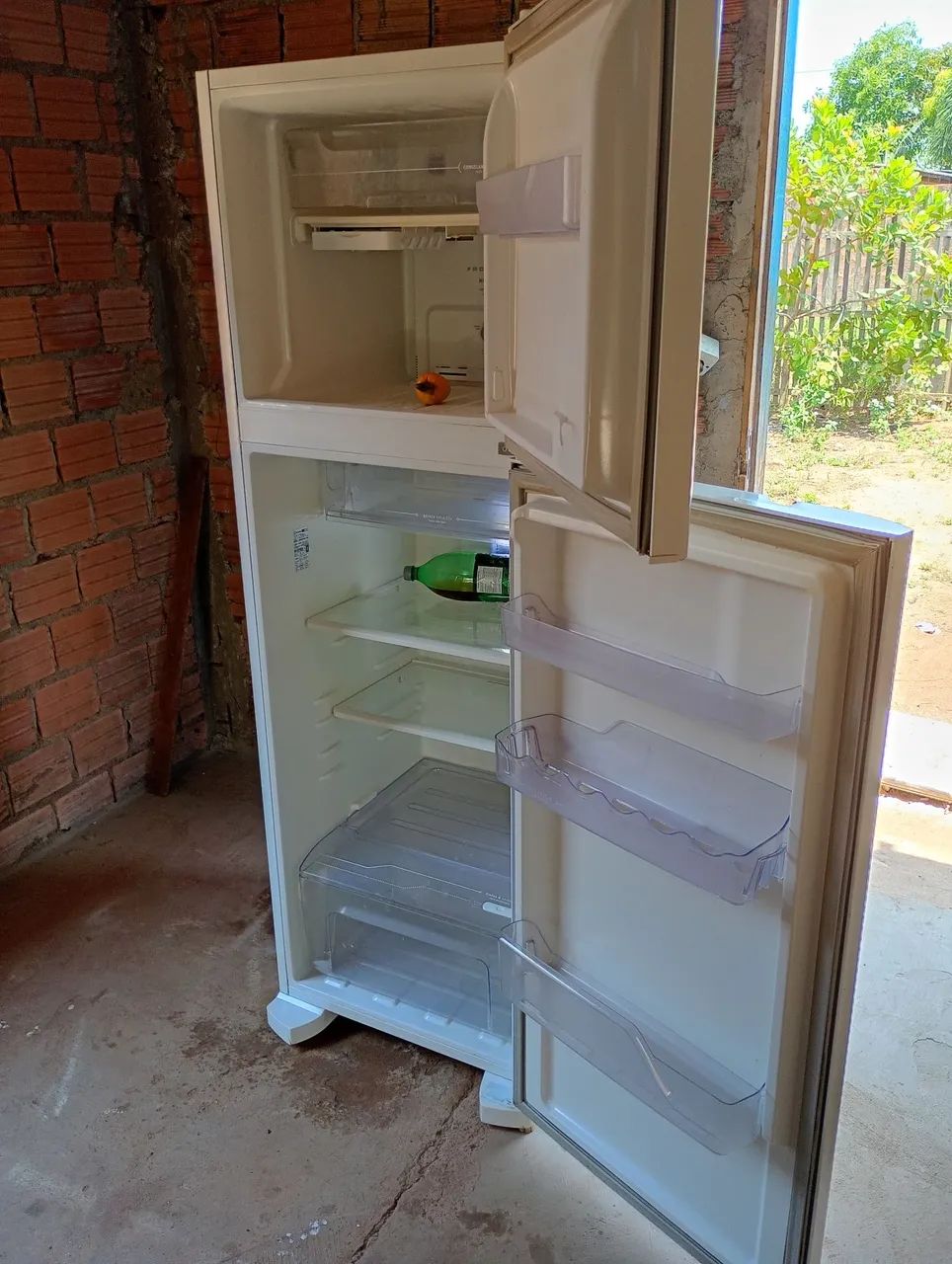 Geladeira gelado 